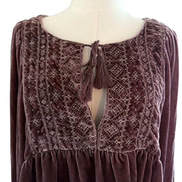 Lucky Brand Rose Taupe Velvet Long Sleeve Embroidered Top Women M Boho Peasant - Picture 3 of 7